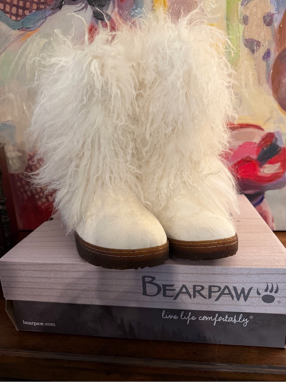 BearPaw Women's White Faux Fur Ankle Boots, Size 11; Fits like a Size 10.